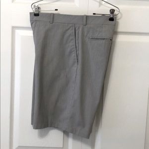 Walter Hagen Men’s Flat Front Golf Shorts Size 34